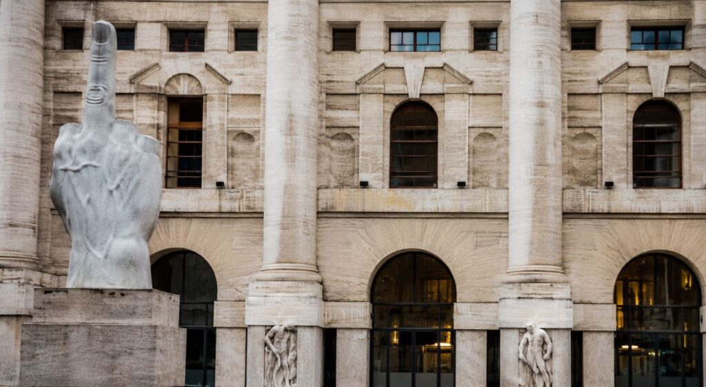 Palazzo Mezzanotte, storica sede della Borsa Italiana a Milano